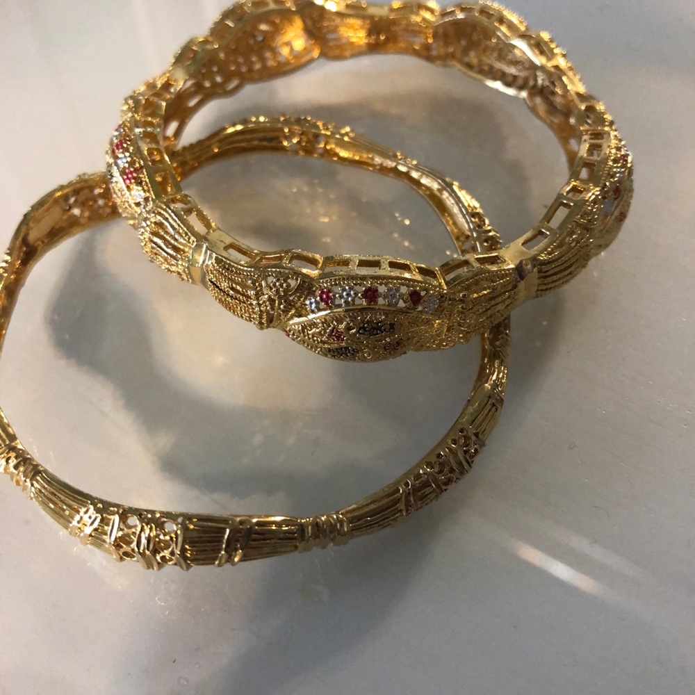 Bangles - Picture 2 of 3